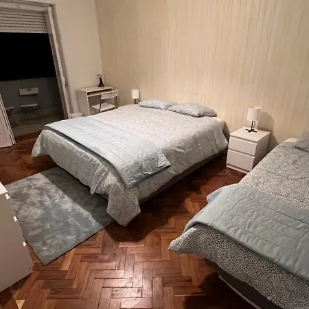 Quarto em Acomodações Particulares Only 3 People Center Of Lisboa